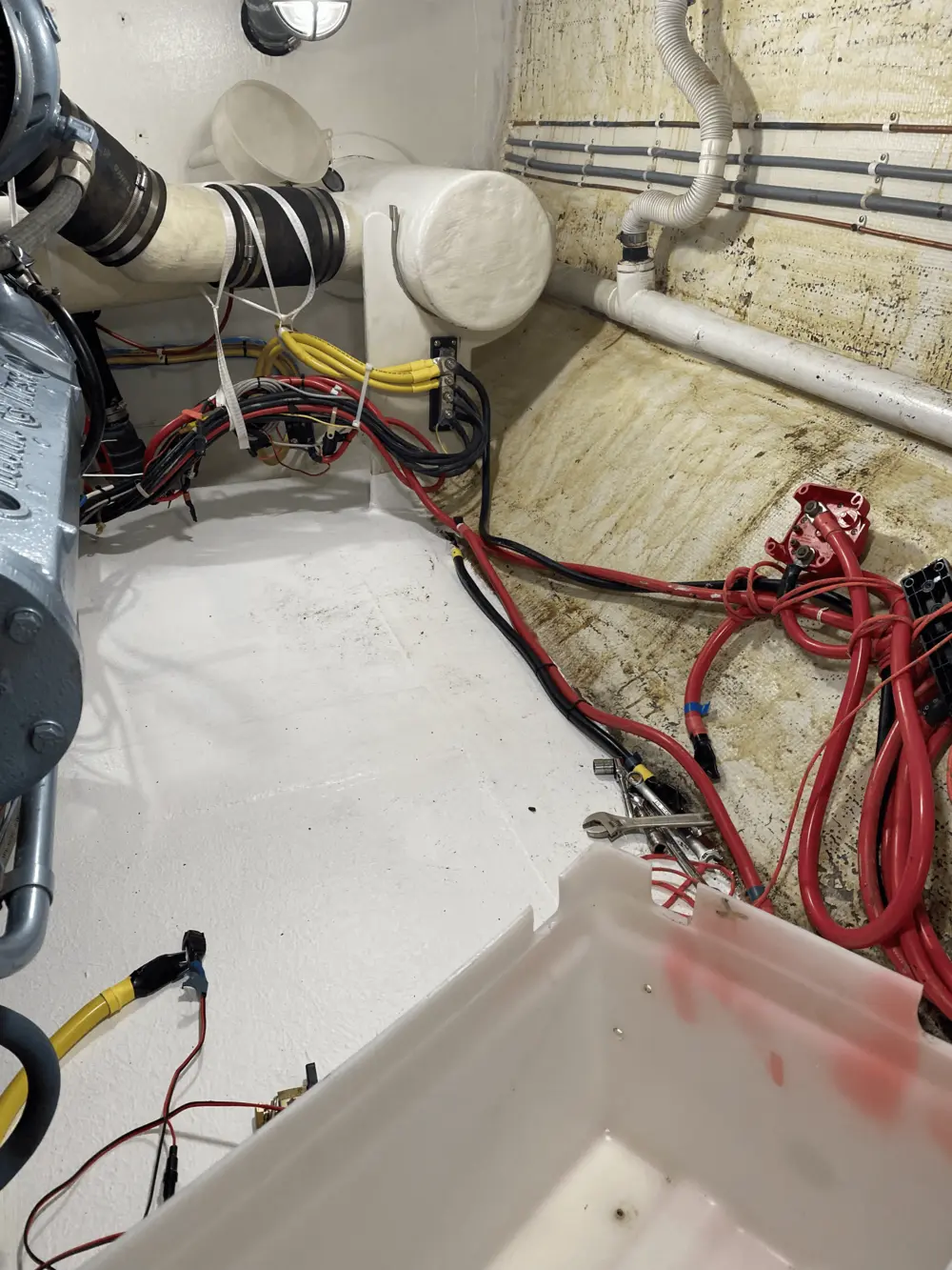 Everett Yacht Service | Battery Shelf and Insulation