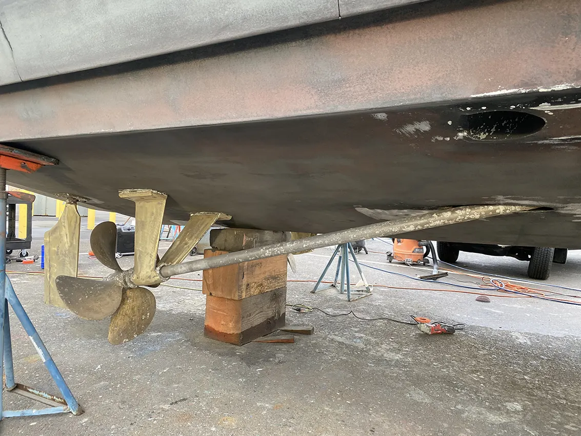 Everett Yacht Service | Bottom Paint and Running Gear