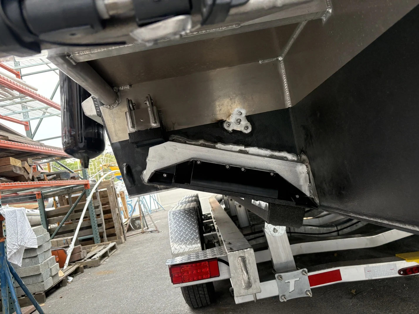 Seakeeper Ride 525 North River 32' Offshore