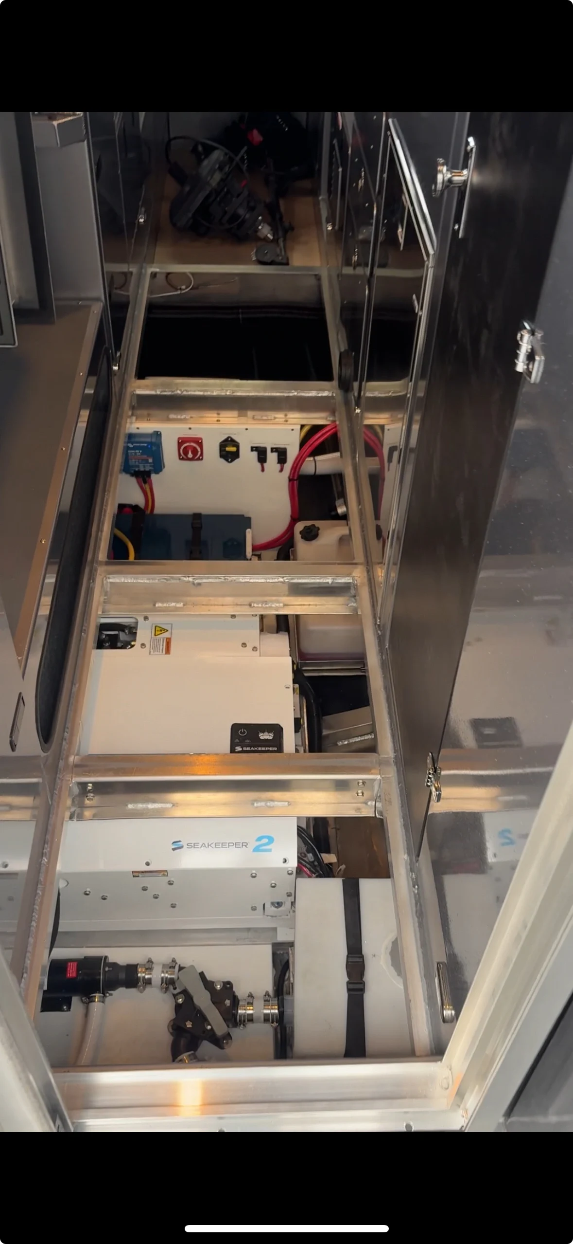 Seakeeper North River 32' Offshore